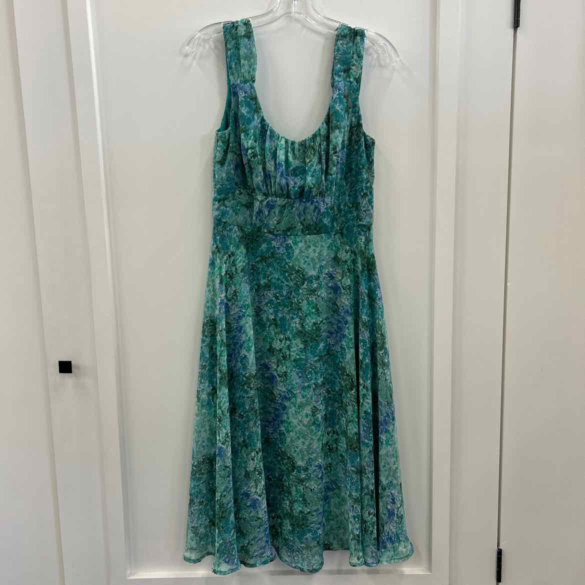 Connected Size 10 Blue Dress