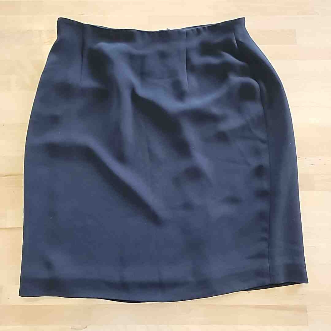 Rena Rowan Size 16 Black Skirt
