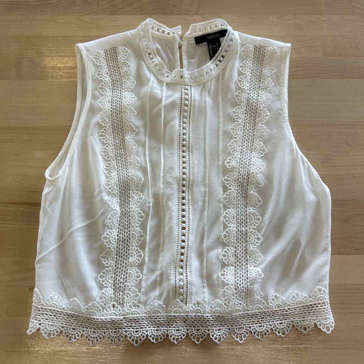Forever 21 Size S White Sleeveless