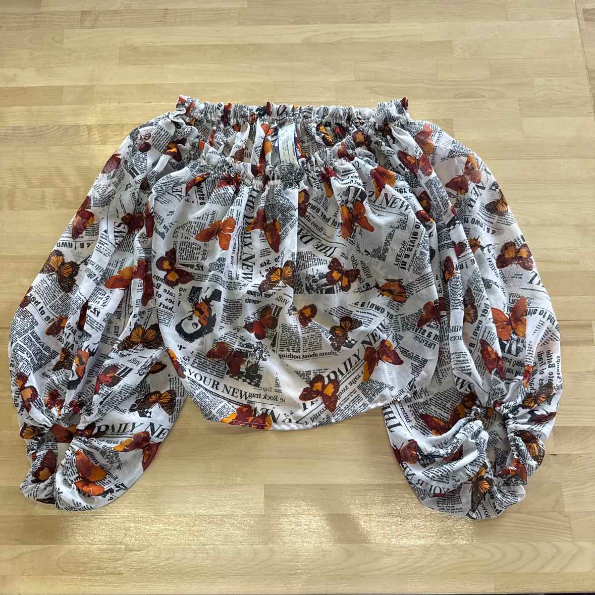 Live 4 Truth Size 1 Orange & White Blouse