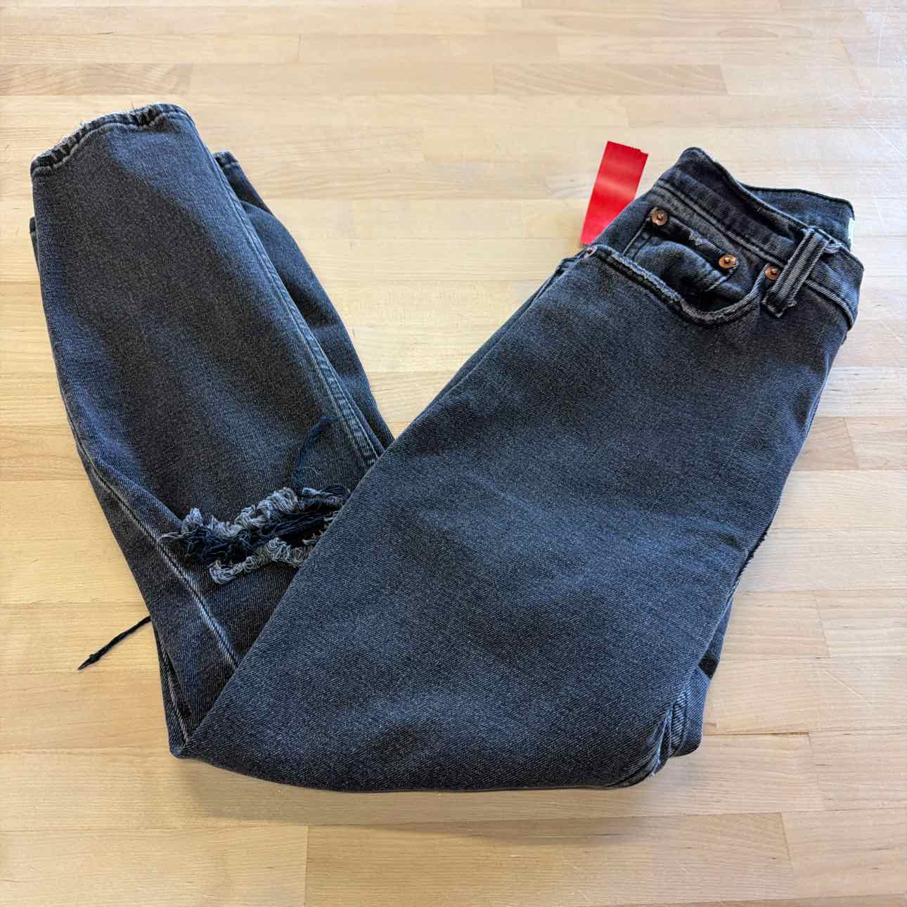 Abercrombie & Fitch Size 23 Black Denim Preloved Jeans