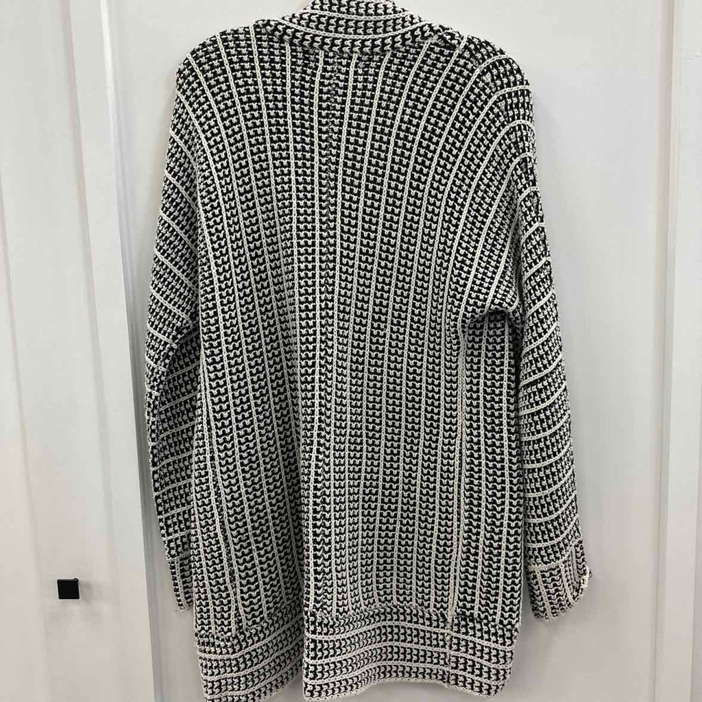 Pink Republic Size L BLACK & WHITE Cardigan