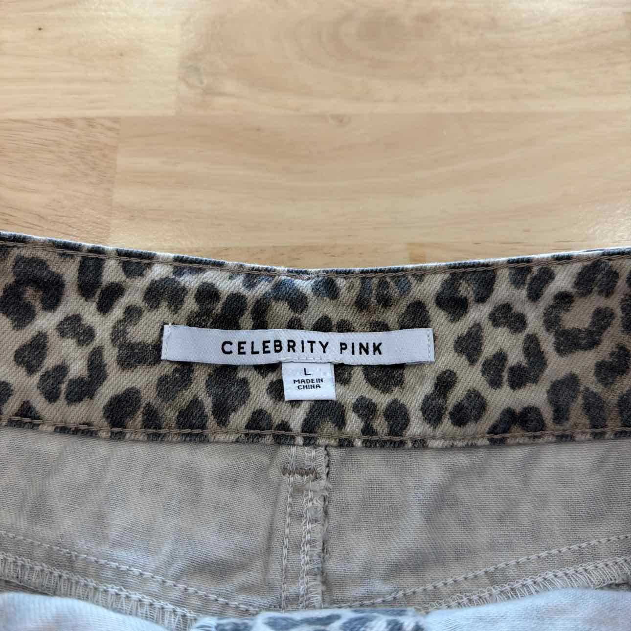 Celebrity pink Size L Brown New Skirt