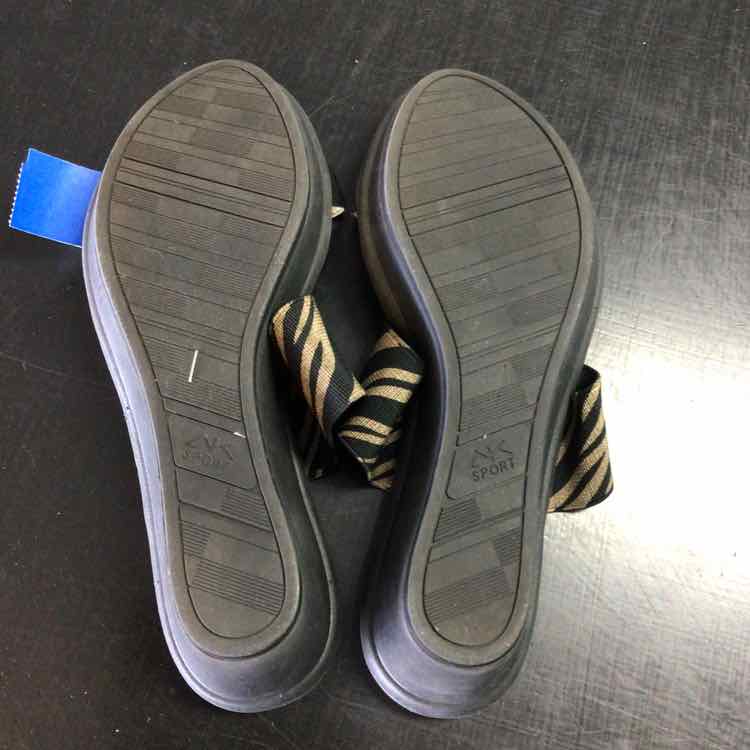 Anne Klein Shoe Size 7.5 Gold/ Black Wedges