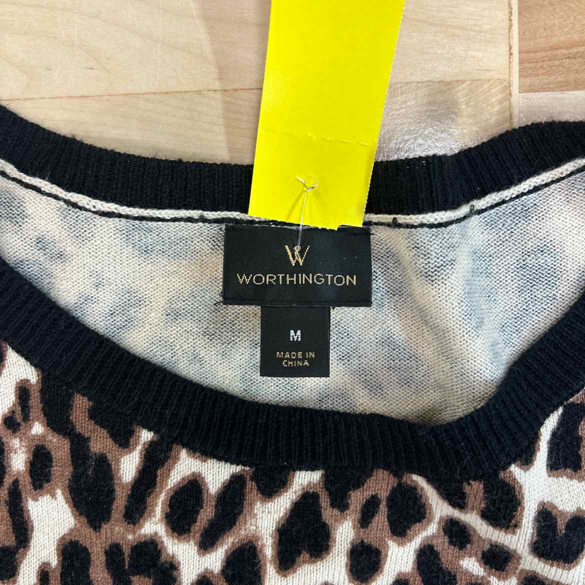Worthington Size M Brown Preloved Longsleeve