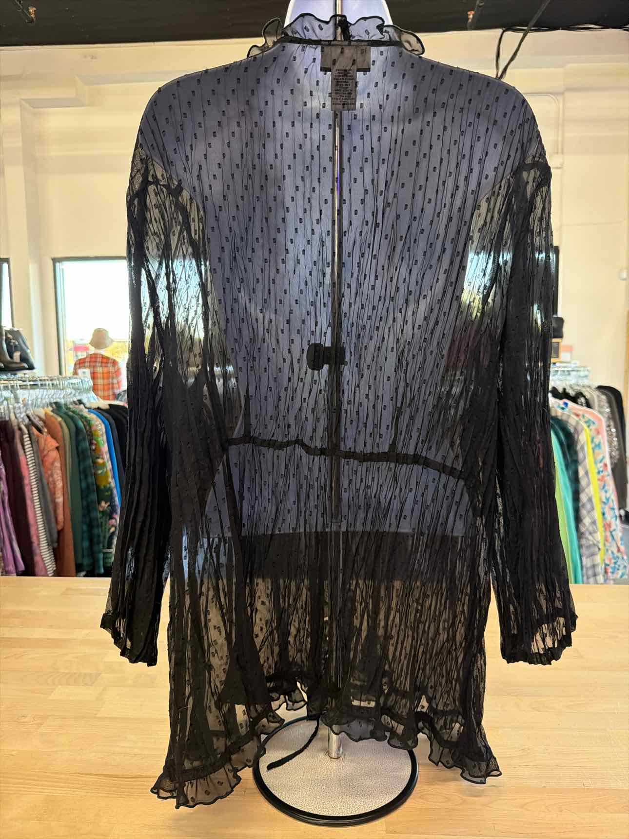 Studio 1940 Size 30/32 Black Duster