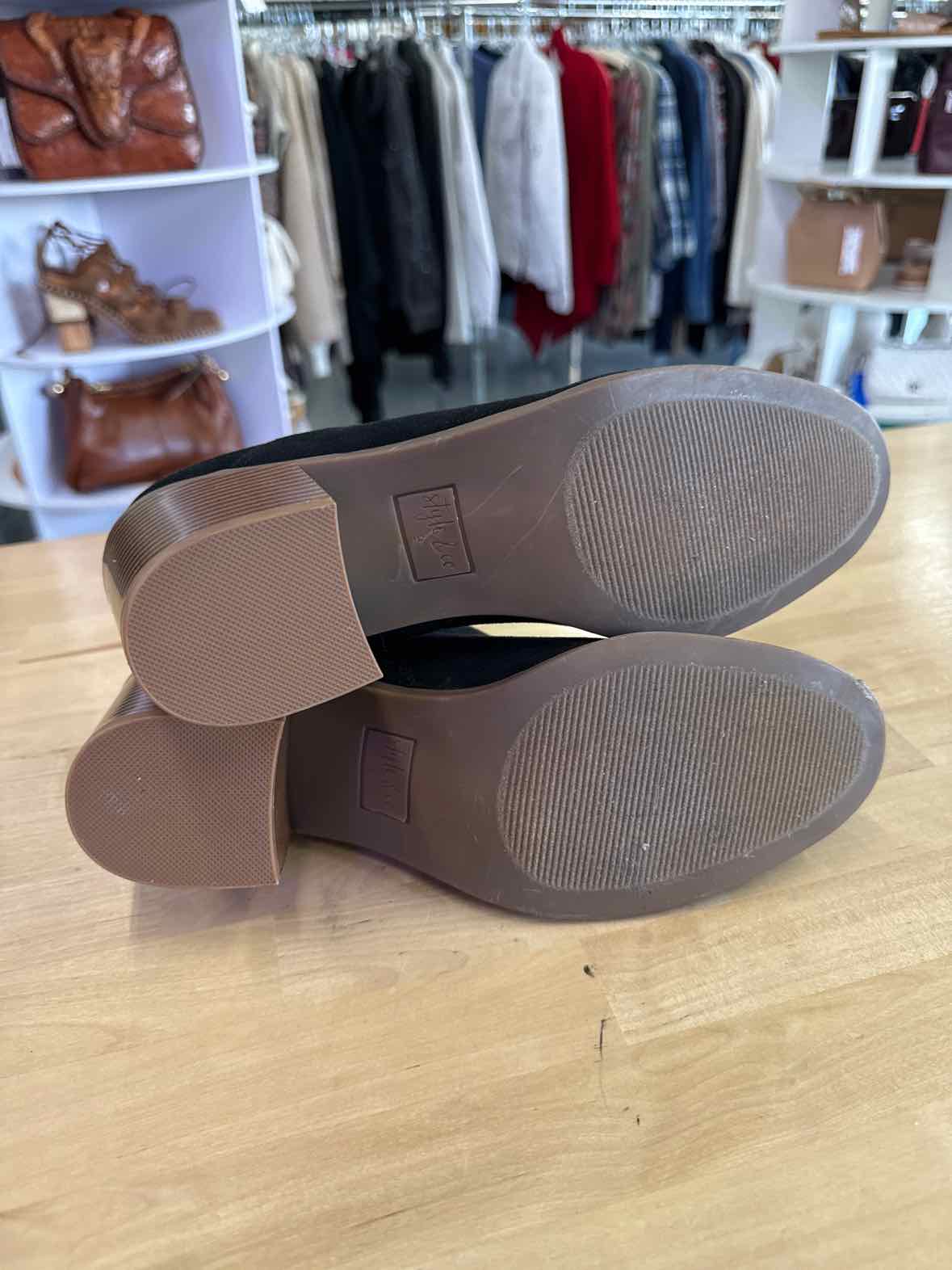 Style&Co. Size 9 Black Boots