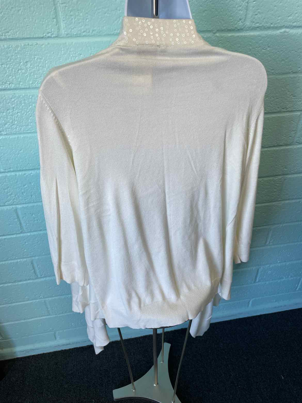 Etoile Size M Beige Sequined Sweater