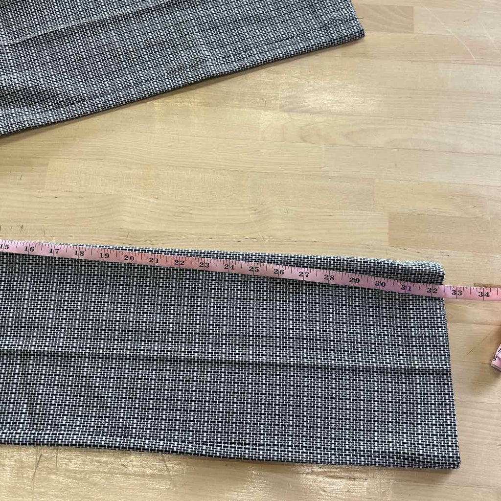 Express Size 0 Black/White Preloved Pants