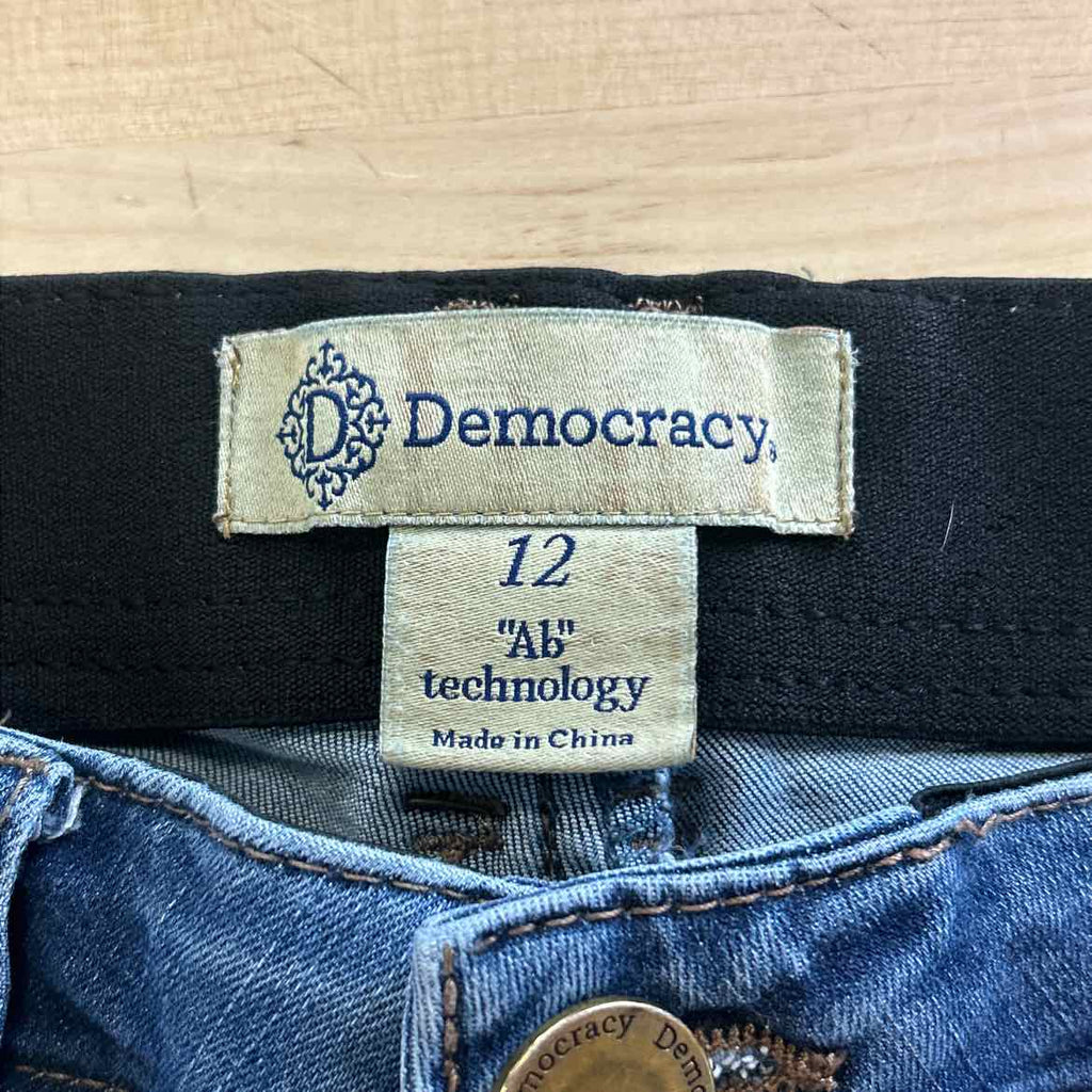 Democracy Size 12 Blue Denim Preloved Jeans