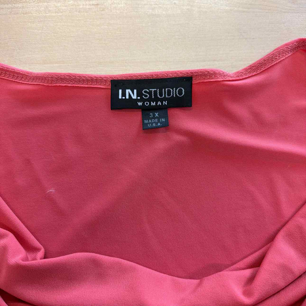 In studio Size 3X Pink Blouse