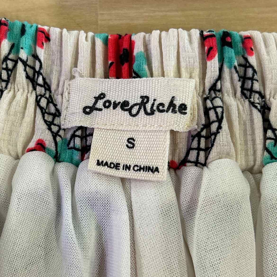 Loveriche Women Size S Tan Preloved Shorts