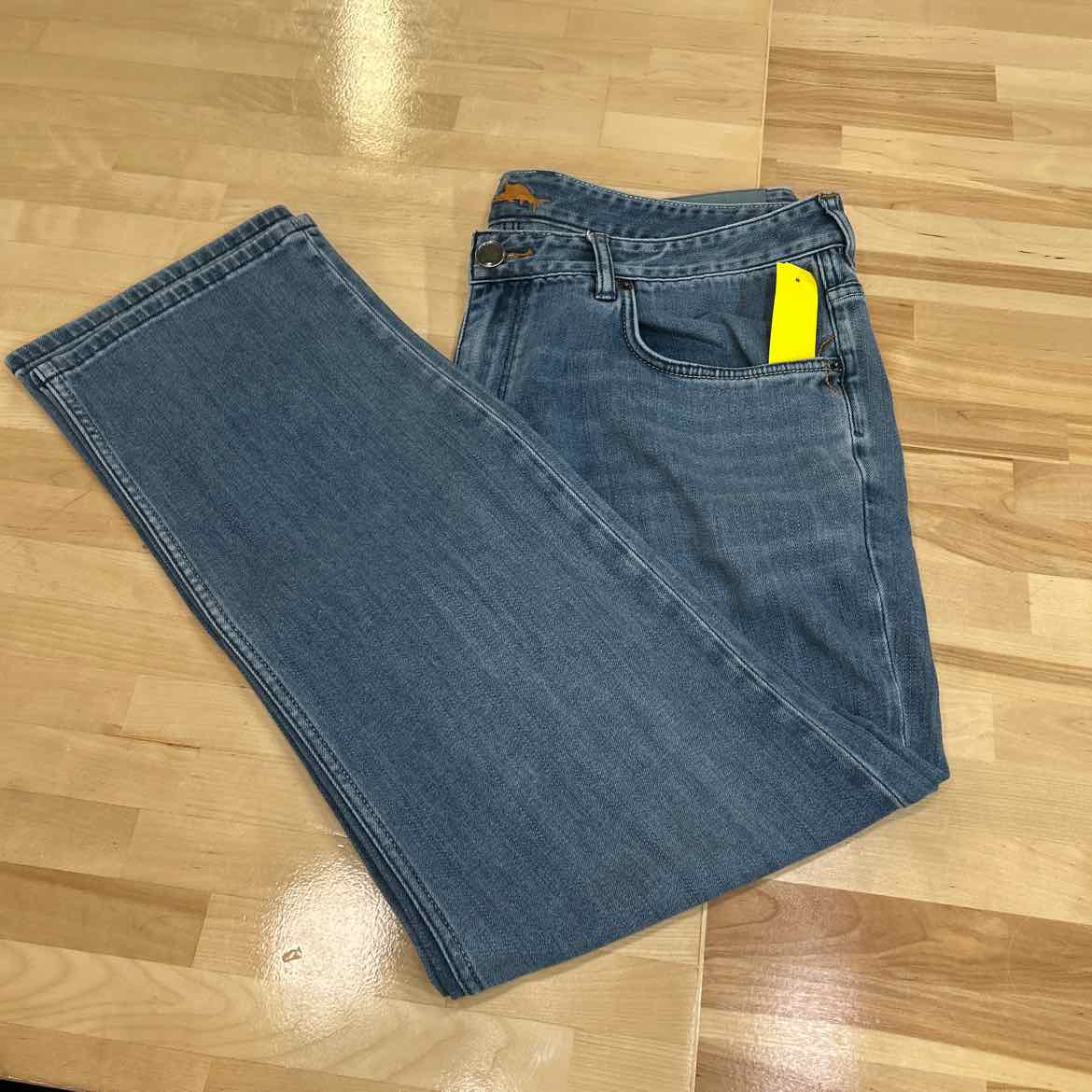 Tommy Bahama Size 38x30 Light Blue MENS Jeans