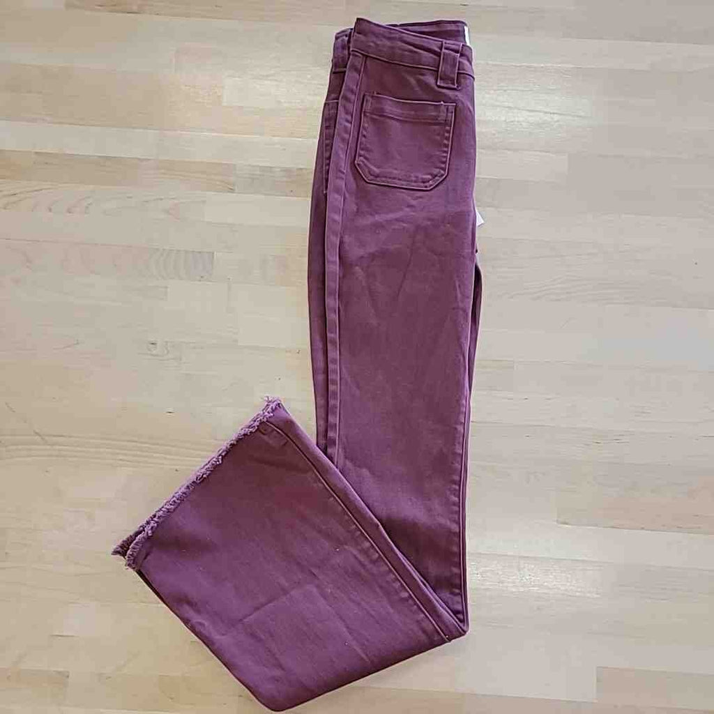 Celebrity pink Size 0 Burgundy Mid-Rise Flare Flower Jeans NWT