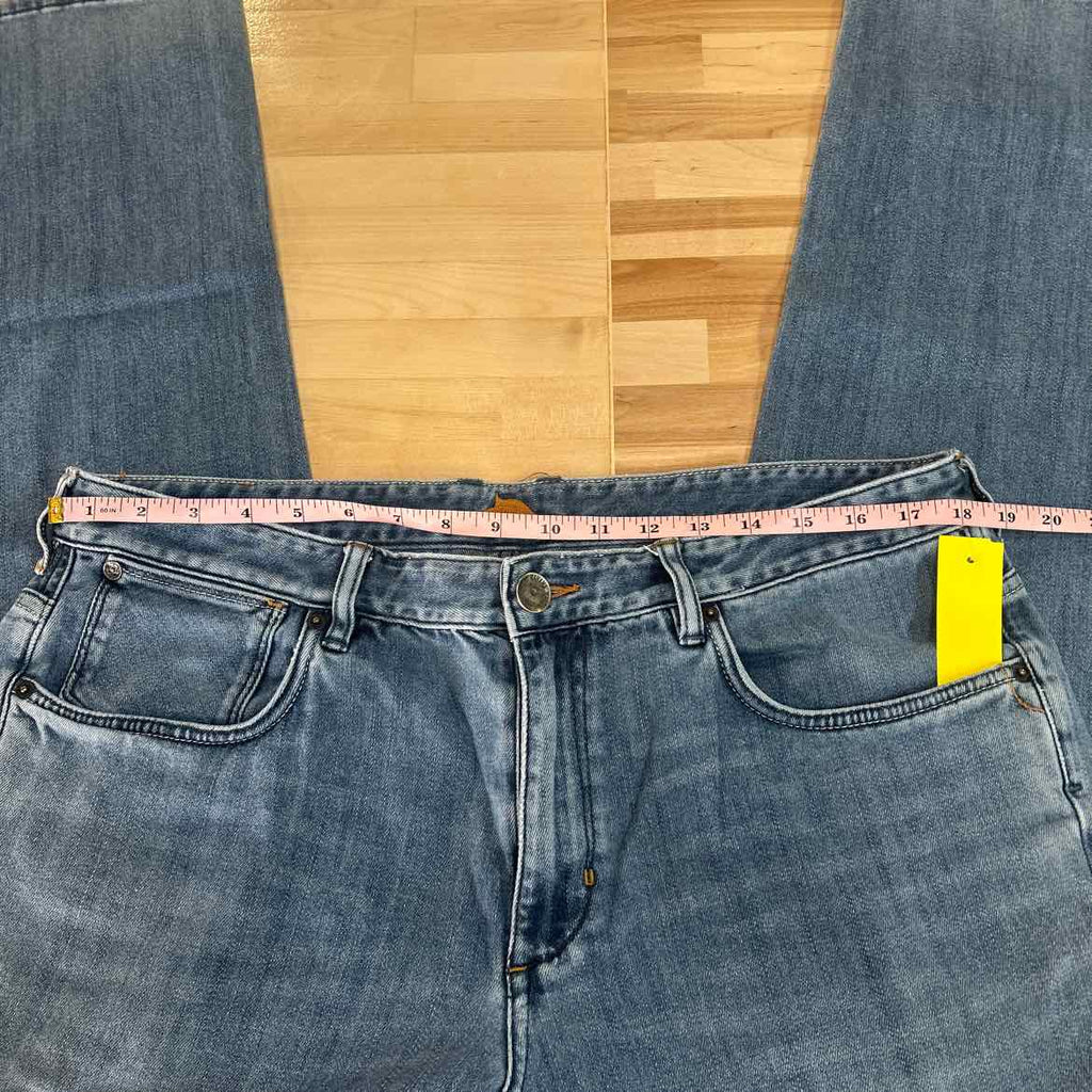 Tommy Bahama Size 38x32 Blue MENS Jeans