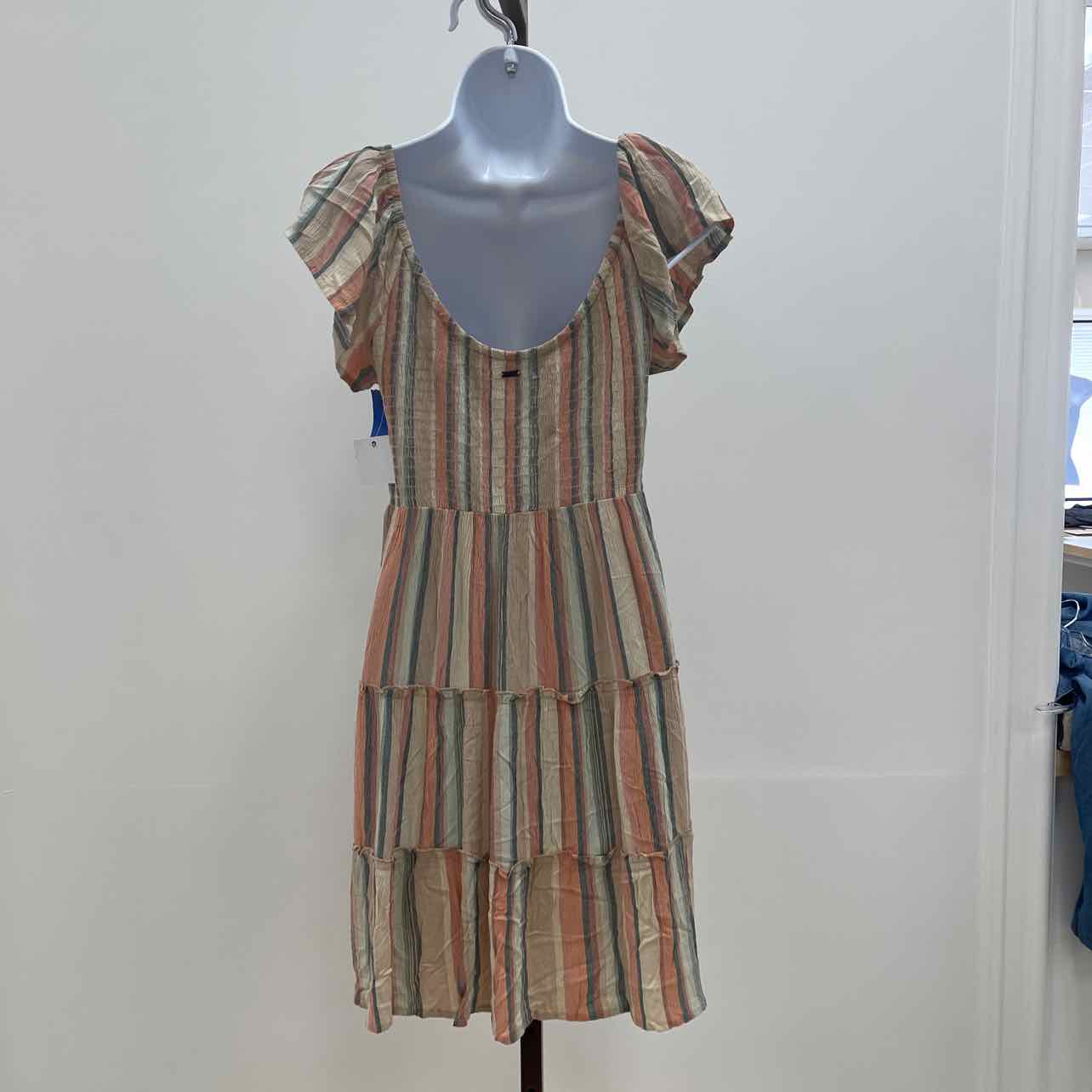 Oneill Size M Peach New Dress