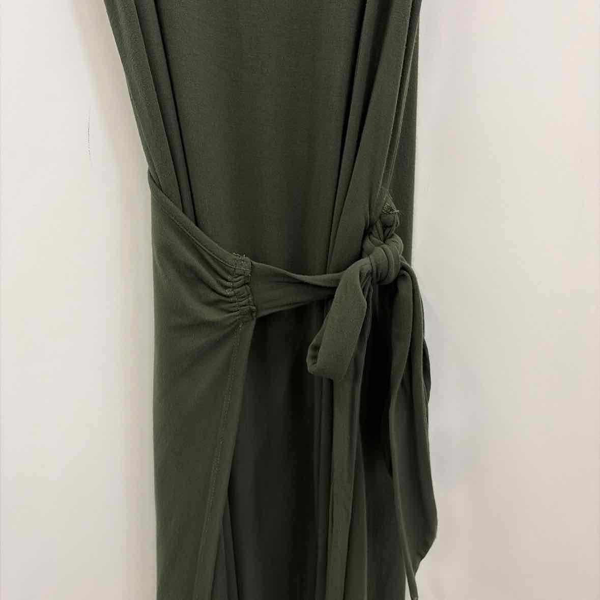 Zen Knits Size M Green Preloved Dress