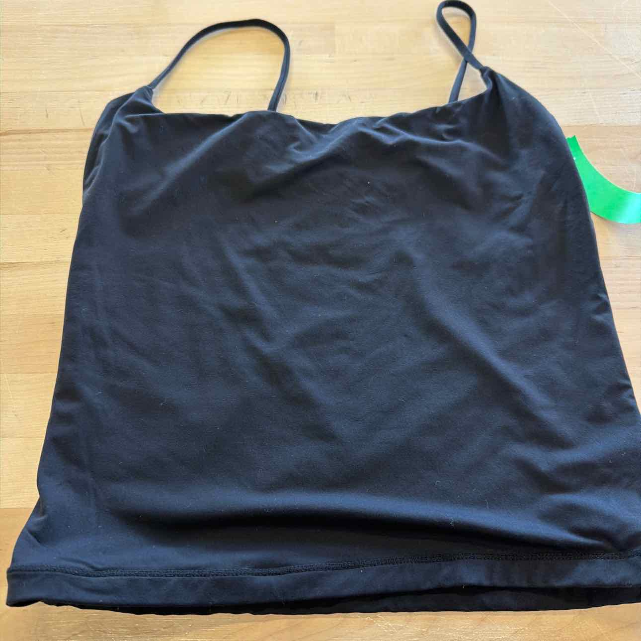 Suuksess Size S Black Preloved Tank