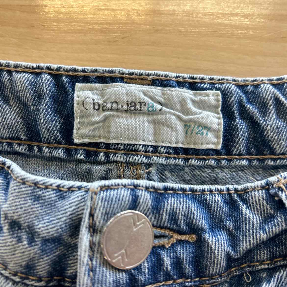 Ban.jara Size 7 Blue Denim Barrel Stylel Jeans