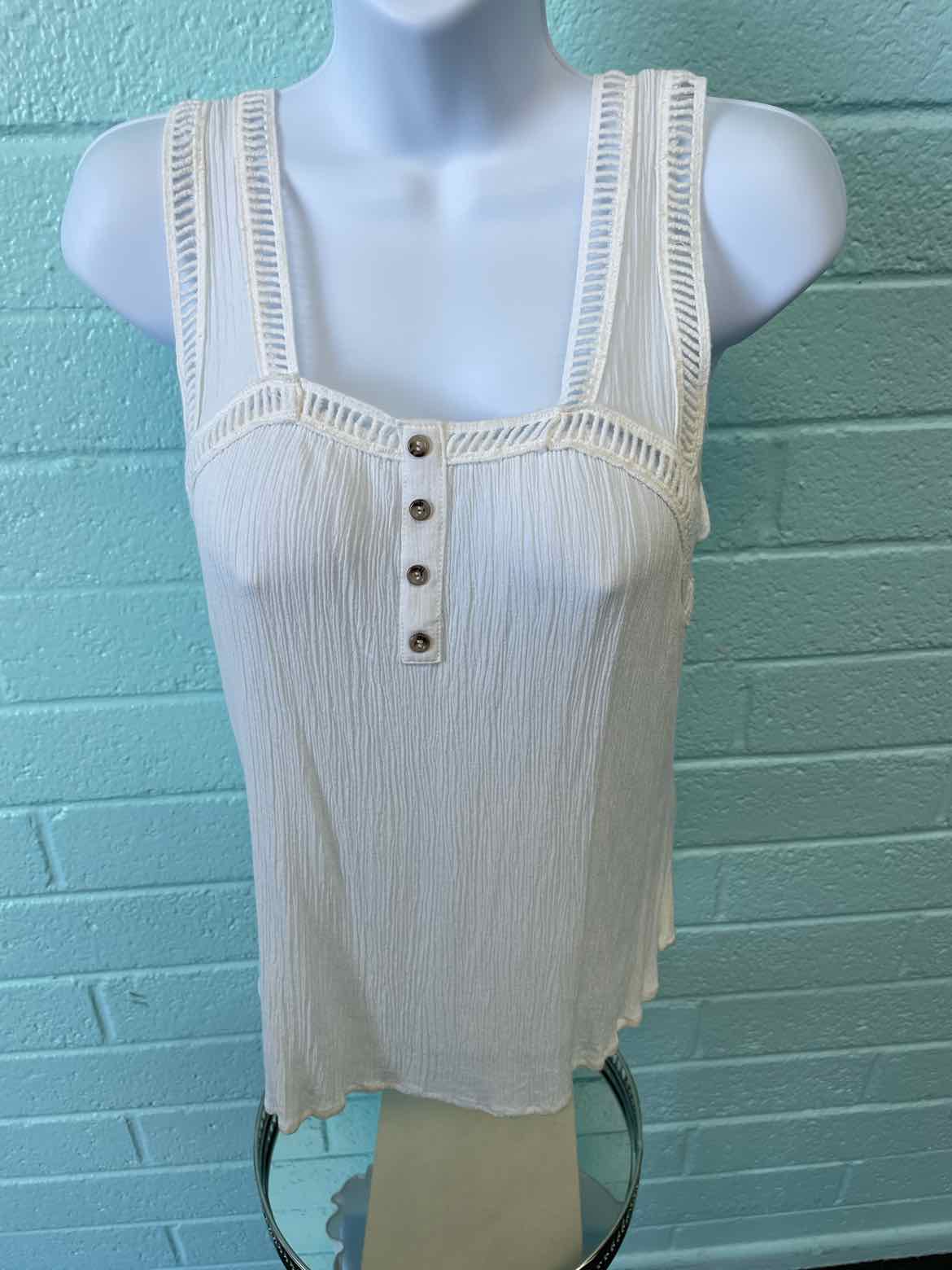 Daytrip Size M Cream Tank