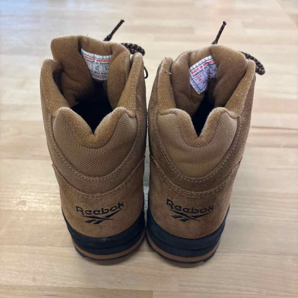 Reebok Size 8 Brown Used Boots