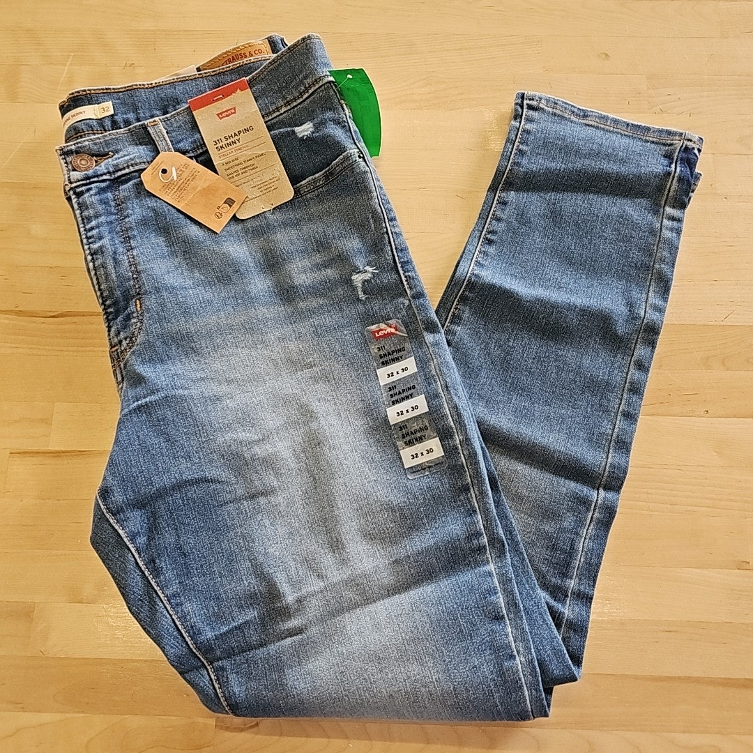 Women's Levi'sÂ® 311â„¢ Shaping Skinny Jeans