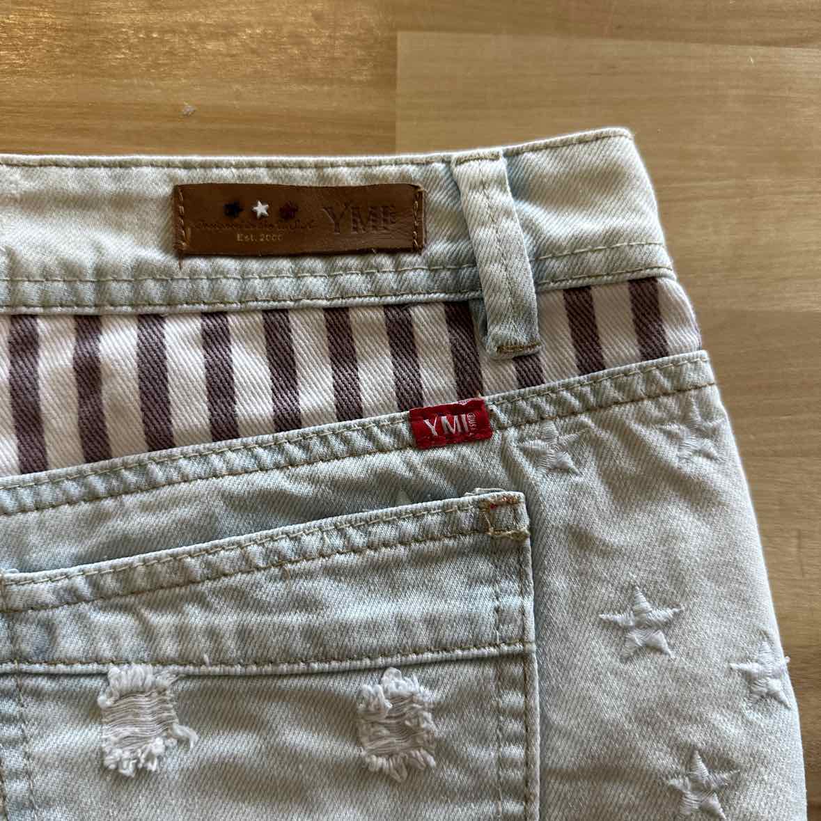 ymi Size 9 Blue Shorts