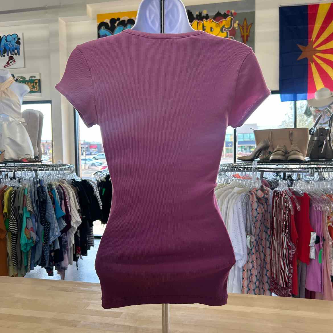 Guess Size XS Pink Purple Cotton Preloved T-Shirt SS