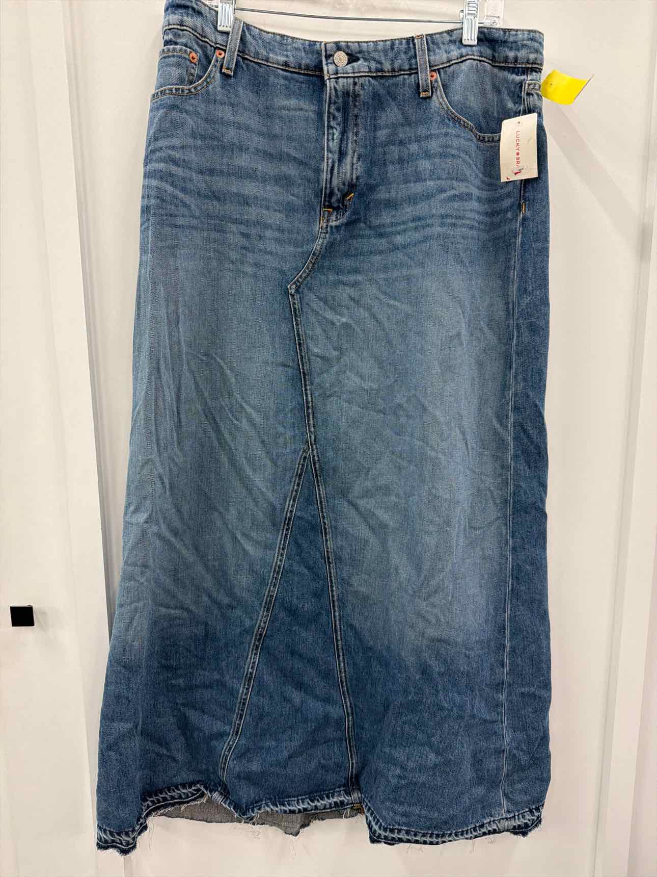 Lucky Brand Size 32 Denim Skirt