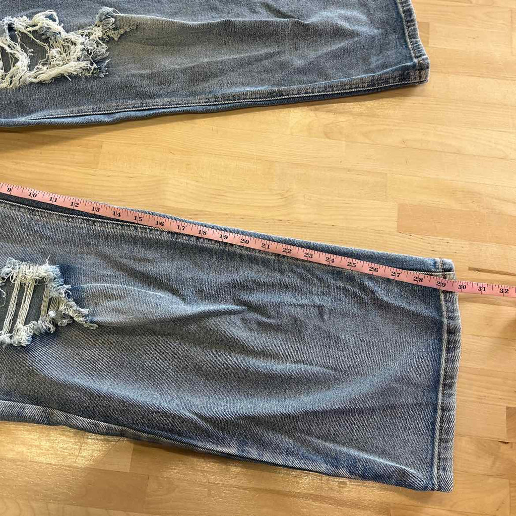 Madden Girl Juniors' Super High Rise Distressed 90s Wide Leg Jeans - Light Wash