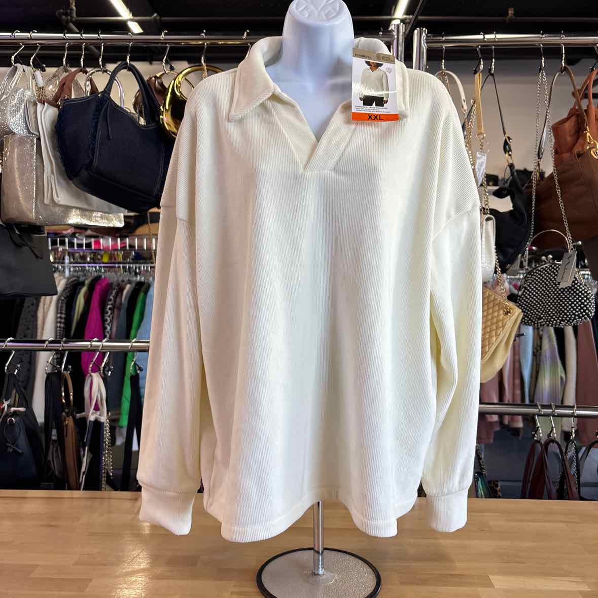 mondetta Size XXL White Sweater