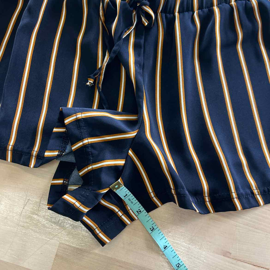 Like an Angel Women Size 1X Navy Preloved Shorts