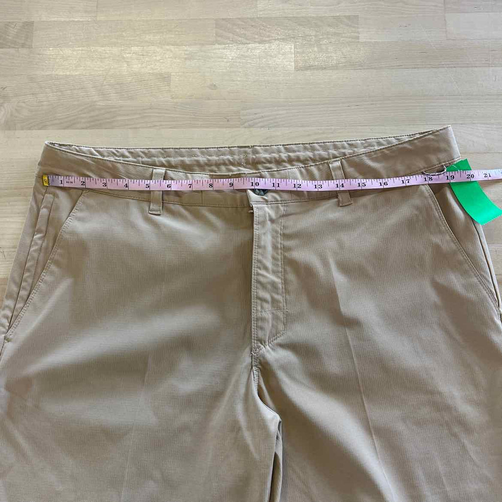 Columbia Men's Size 38 Tan MENS Shorts