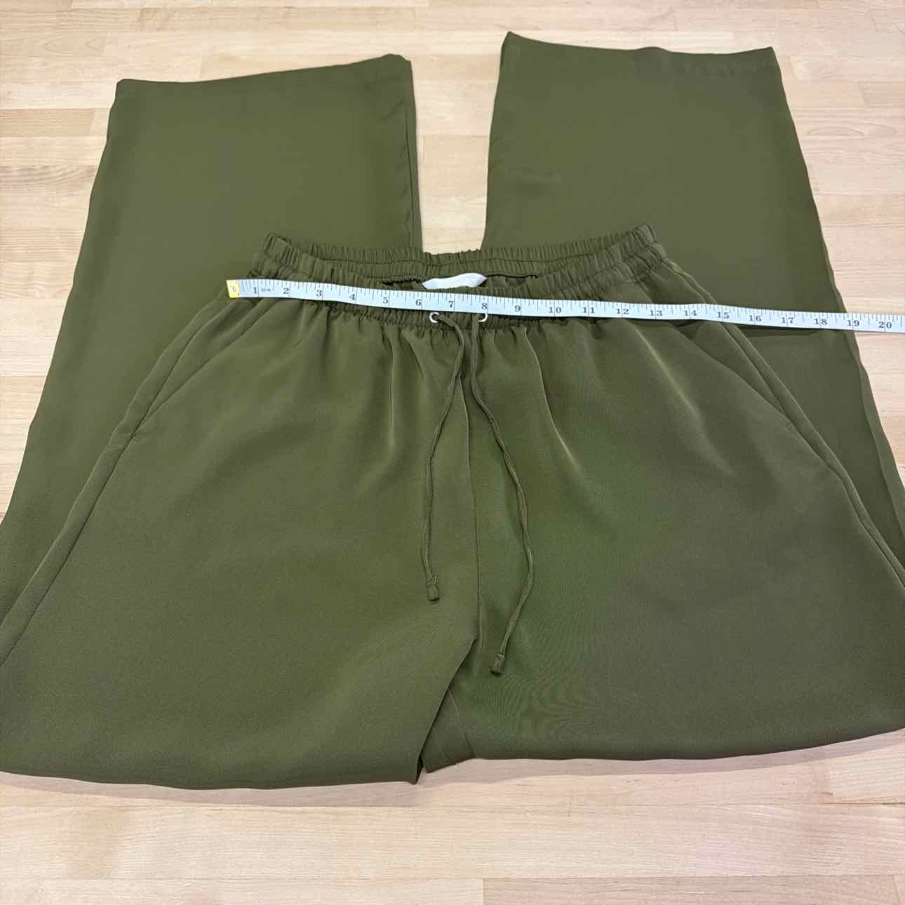 H&M Size S Green Pants