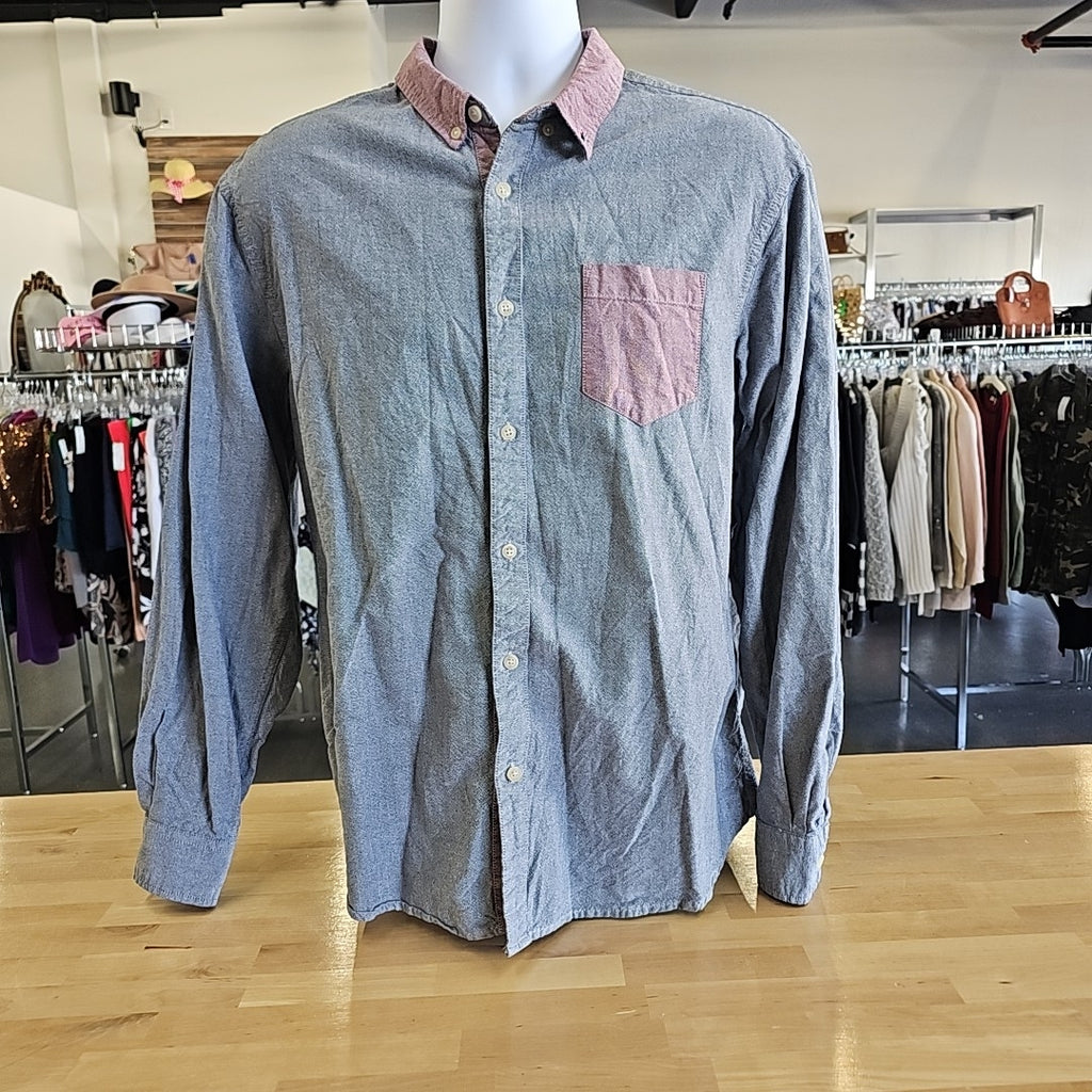 Retrofit Size XL Gray MENS Button Down Shirt
