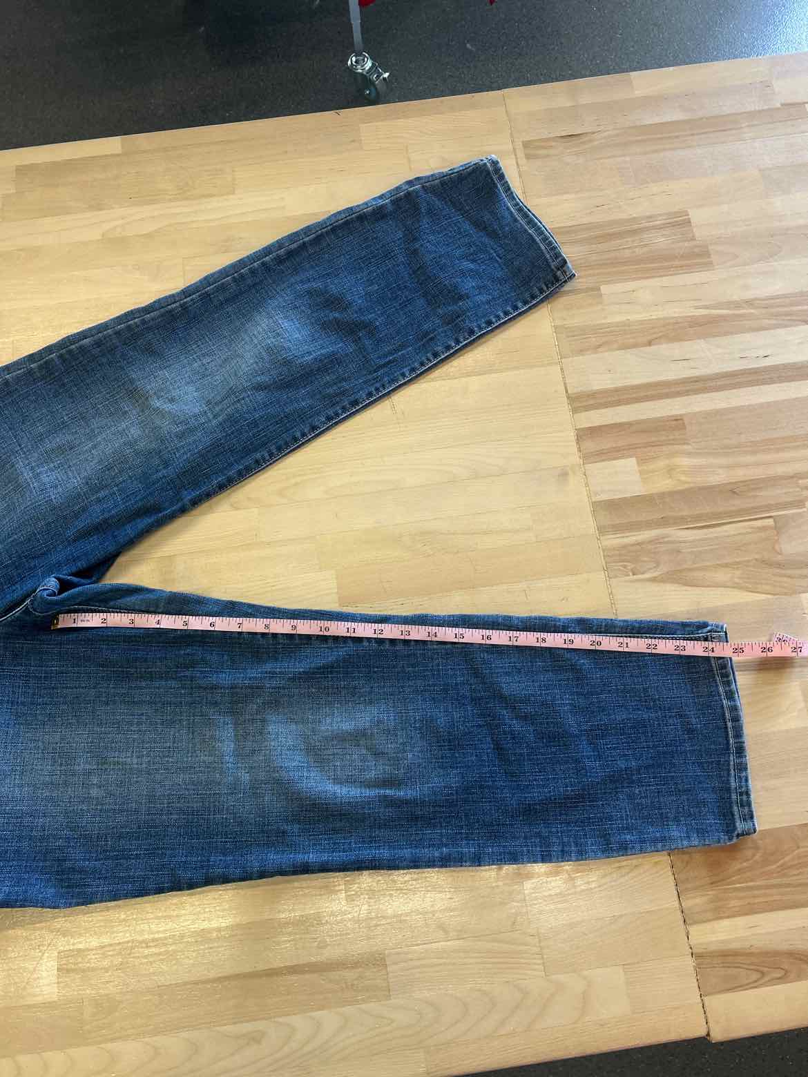 RSQ Size 11/30 Blue Denim Preloved Jeans