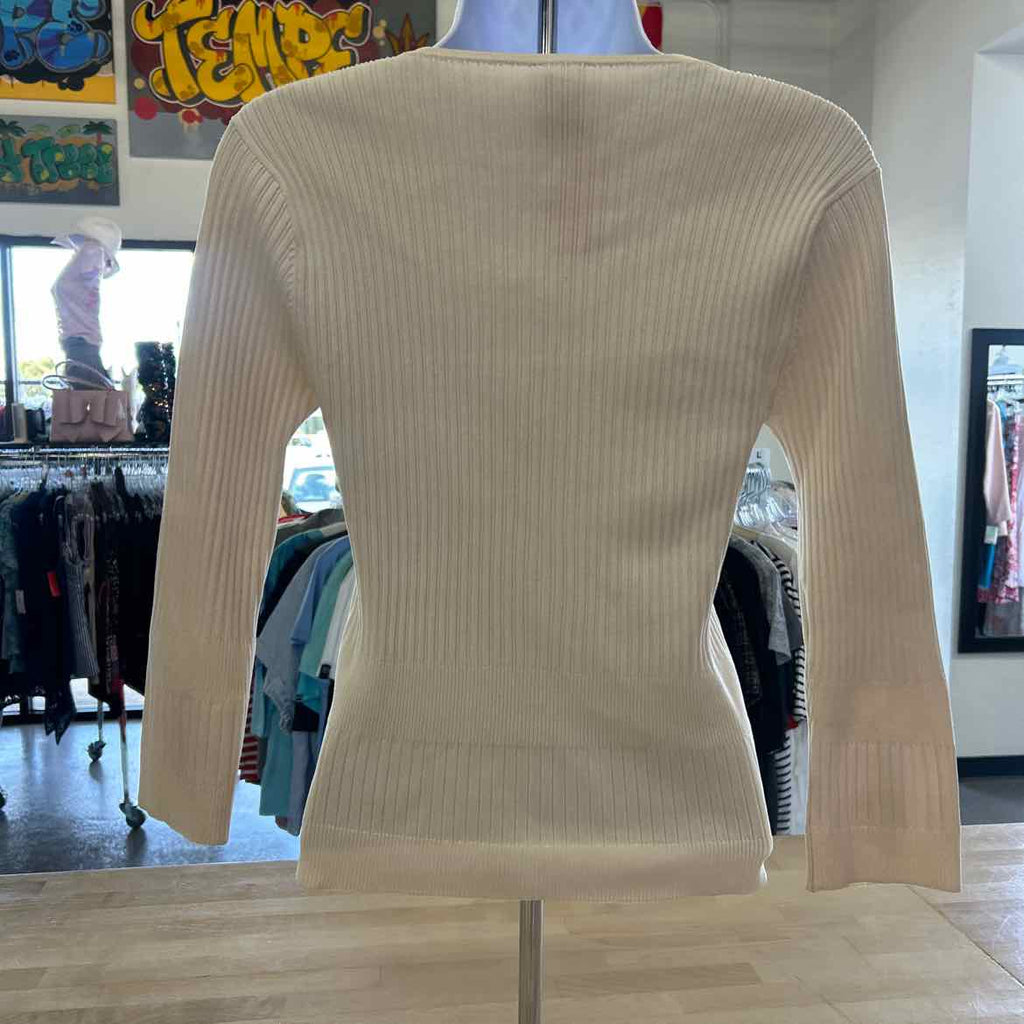 Essendi Size M Tan Preloved Longsleeve