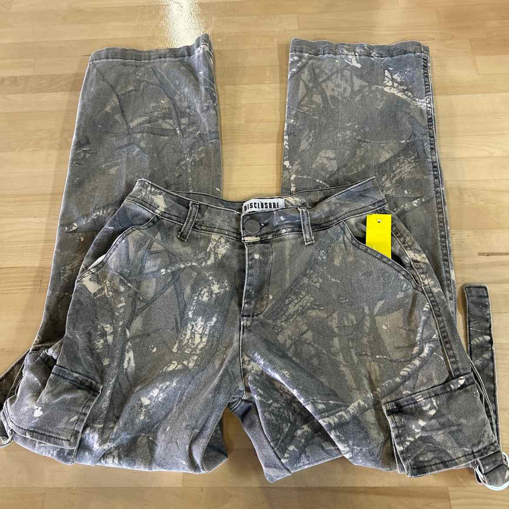 Disclosure Size 25 Camo Preloved Pants