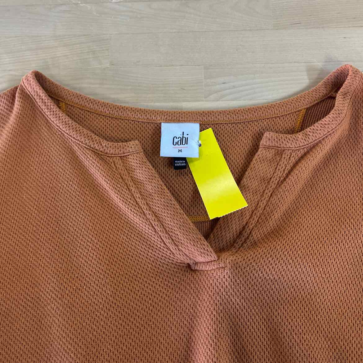Cabi Size M Orange Preloved Sweater