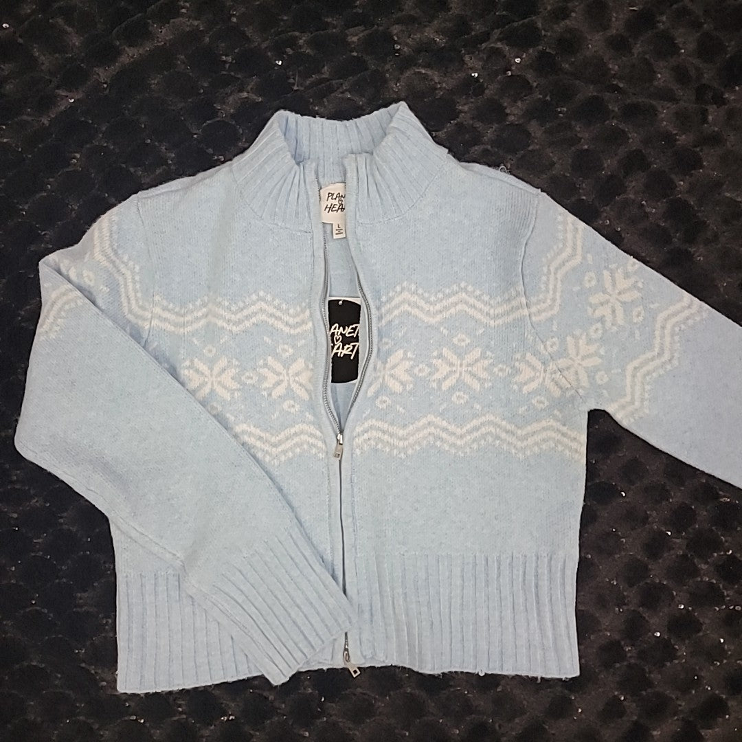 Planet Heart Size L Blue Sweater