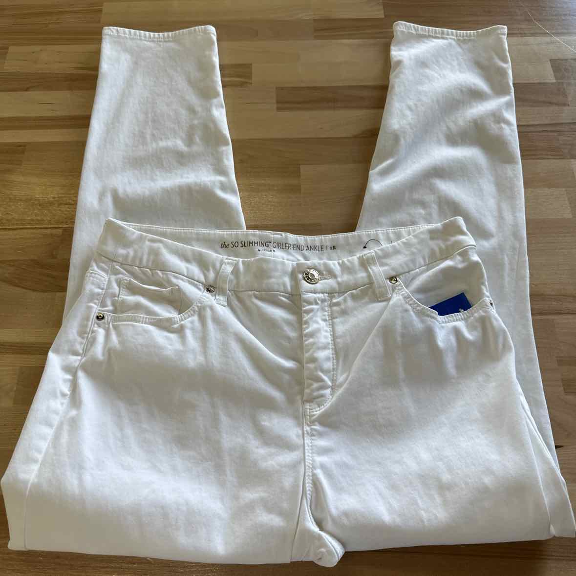 Chico's Size 1 White Jeans