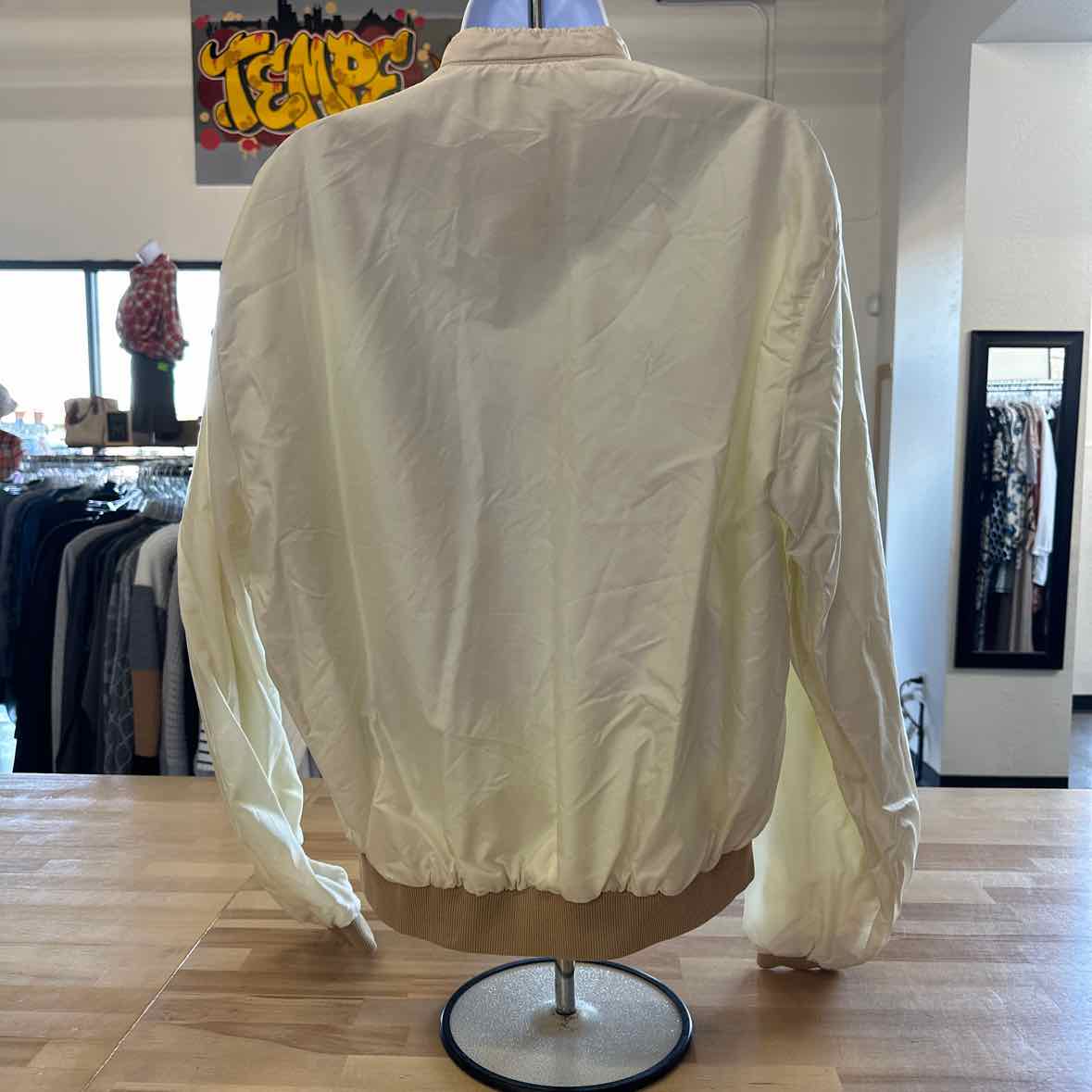 Holloway Size M White Jacket