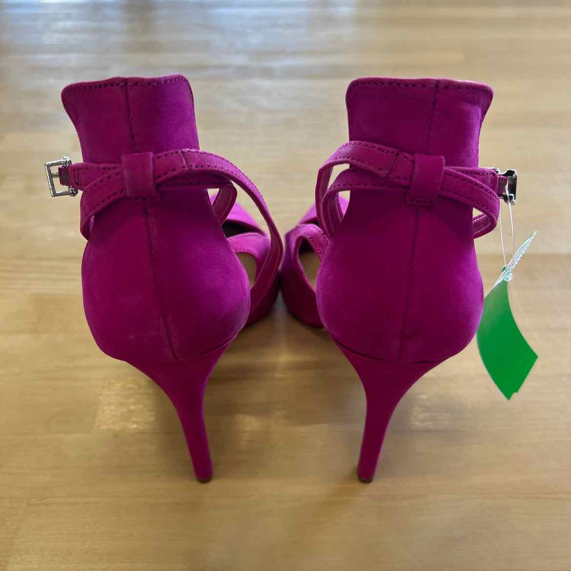 Gianni Bini Size 10 Pink Preloved Heels