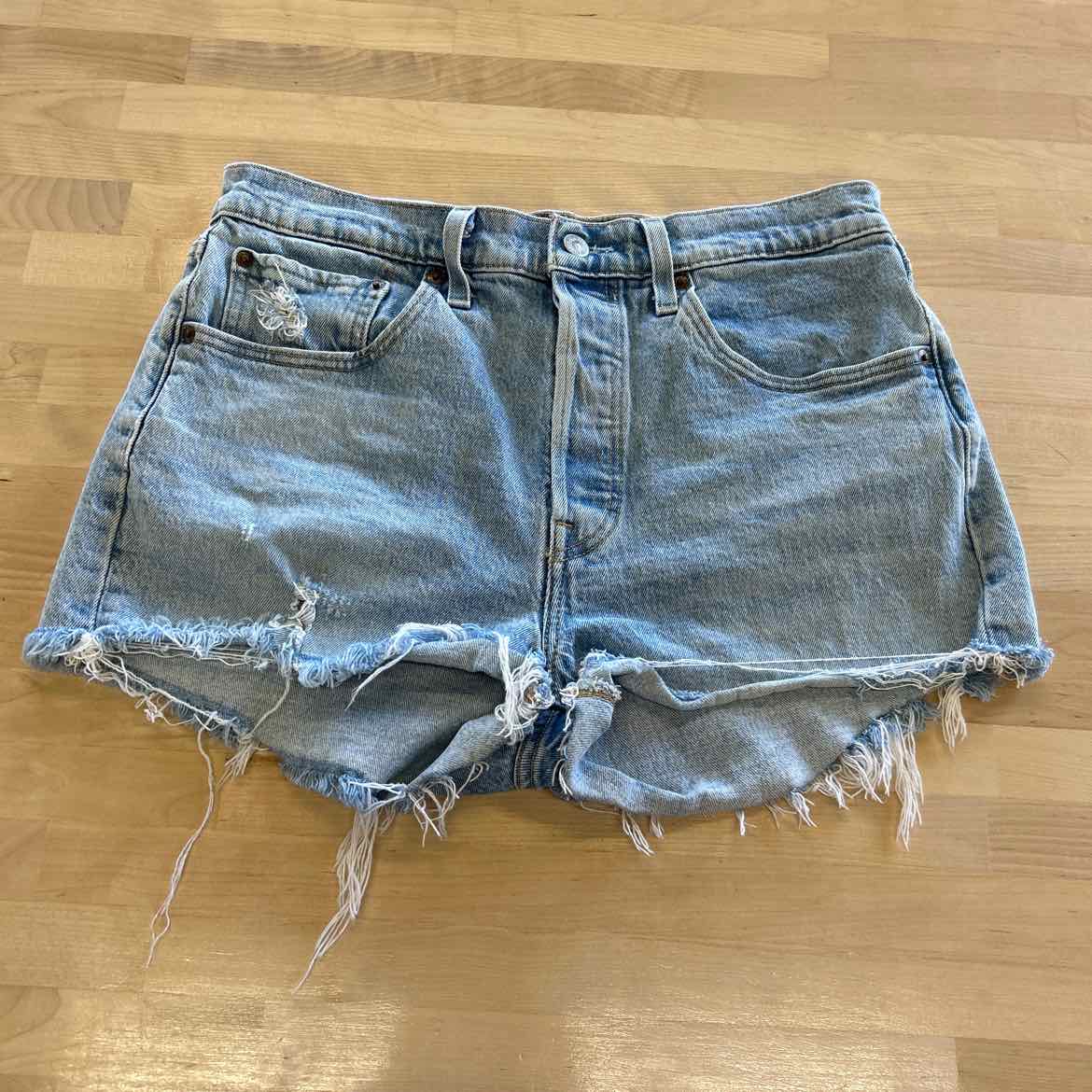 Levi's Size 30 Blue Denim Shorts