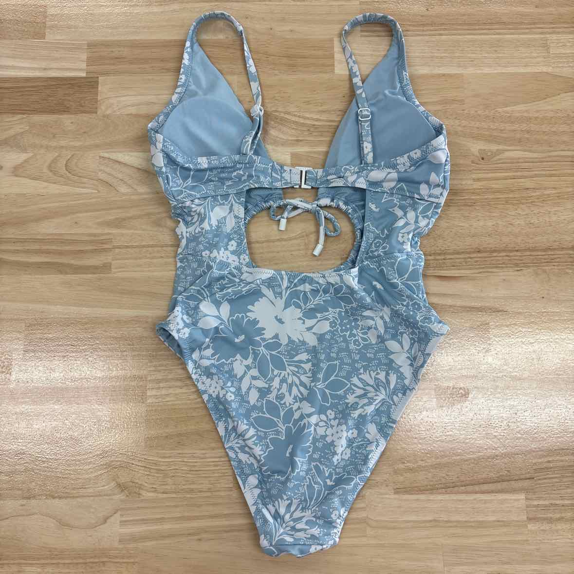Women's Sanctuary in the Meadow V-Wire One Piece Swimsuit
