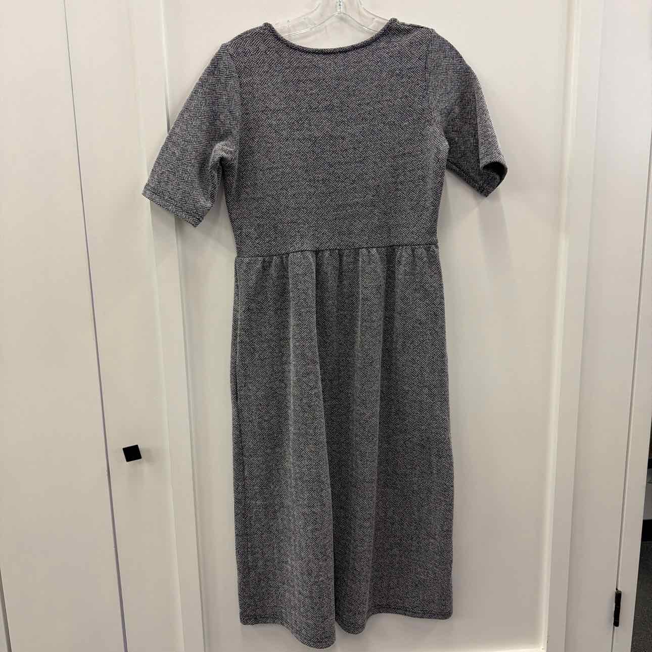 Sweet Salt Size M Gray Preloved Dress