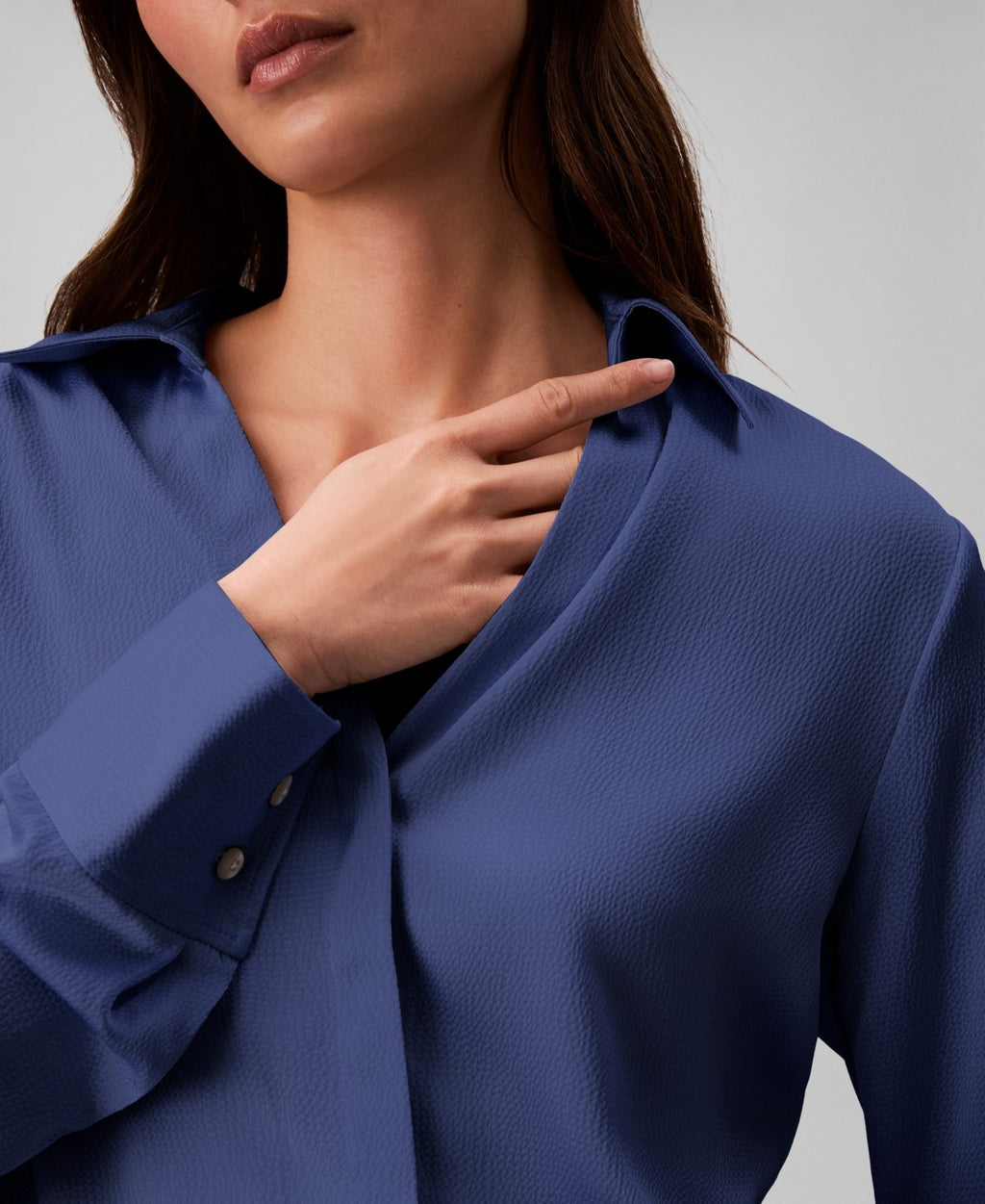 Calvin Klein Women's Hammered Fitted Collared Shirt - Steel Beams