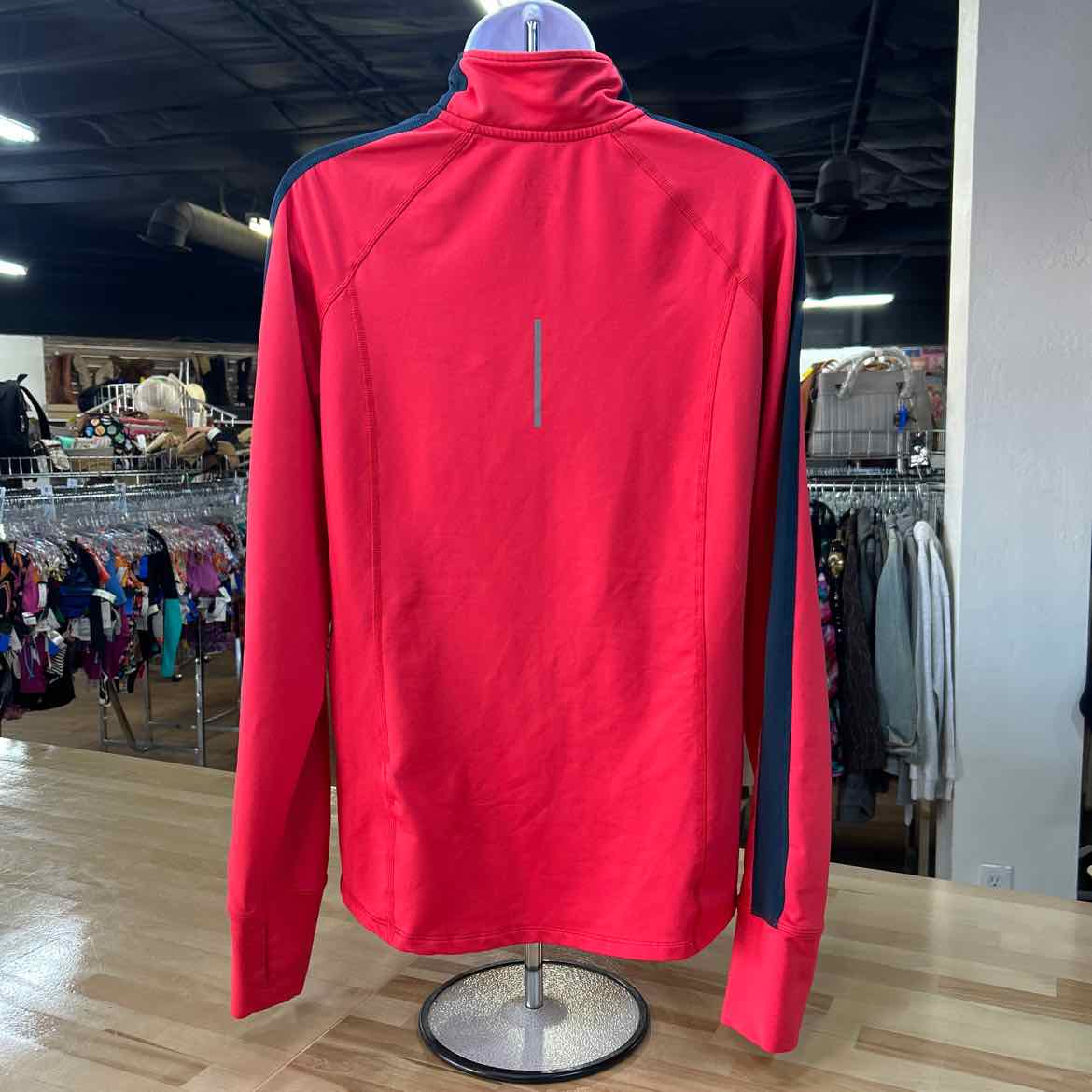 Nike Size L Peach Preloved Jacket