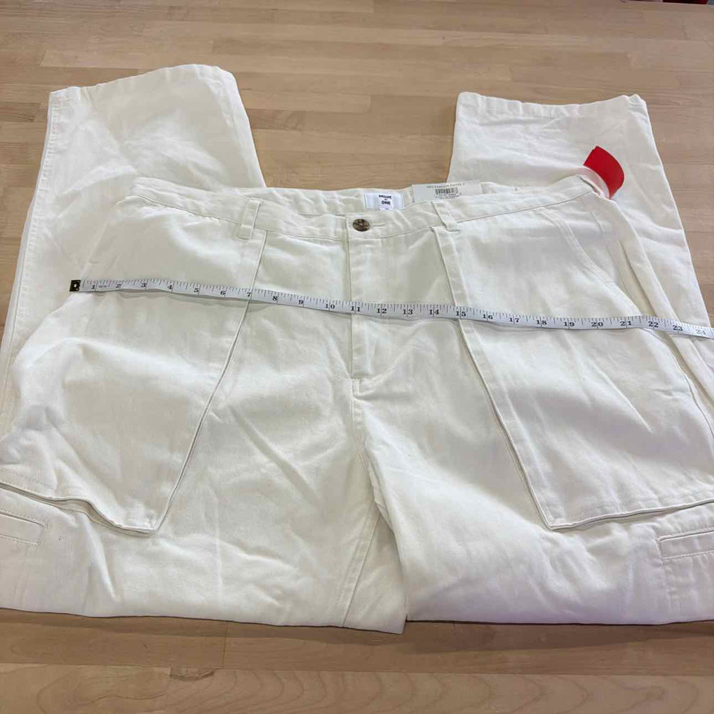 Mode of One Men's Regular-Fit Utility Pants - Neo Natural