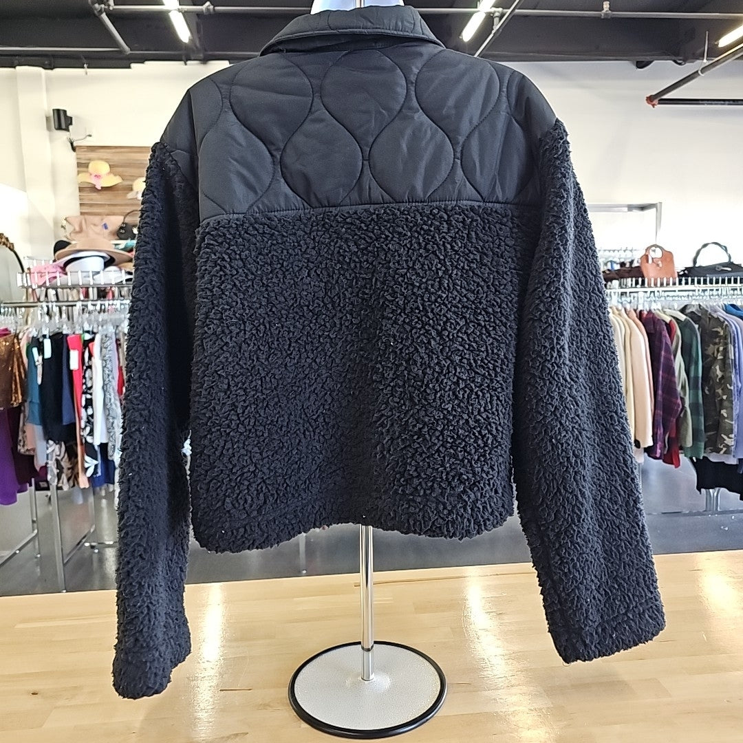 Almost Famous Size XL Black New Sweater